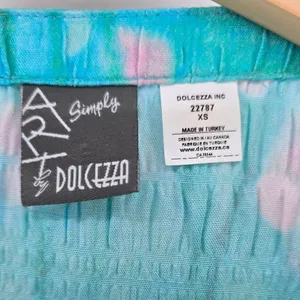 Dolcezza Tunic Womens XS 22787 Simply Art Turquoise Poppy Floral Crinkle EUC thumbnail 2