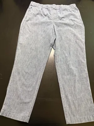 Lands End Womens 14T Mid Rise Blue Chambray Pull On Straight‎ Leg Pants thumbnail 1