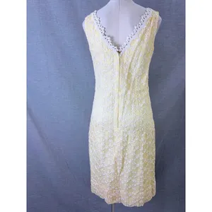 Vintage 1960s Handmade‎ Yellow Lace Overlay Sheath Dress Daisy Trim S thumbnail 2