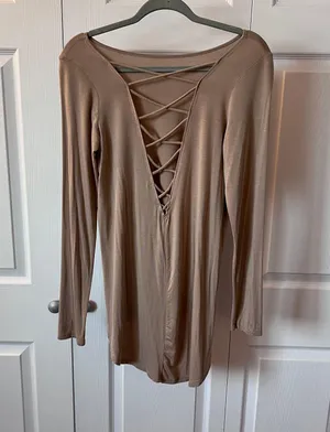 Forever 21 High-Low Tan Lace-Up-Back Long Sleeve Tunic Size Medium thumbnail 1