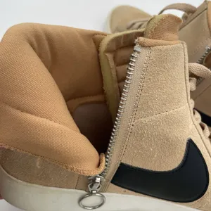 Nike Womens 7 Shoes Shoes Blazer Mid Rebel XX Bio‎ Beige Suede Sneakers Side Zip thumbnail 10