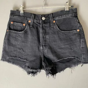 Levi's Premium 501‎ sz 26 gray distressed jean shorts thumbnail 1