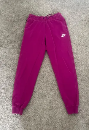 Nike Sweatpants thumbnail 1