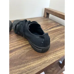 Converse Chuck Taylor All Star Low‎ Top Monochrome Black Sneakers Womens 6.5 thumbnail 4
