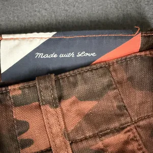 Sundry Camo Ankle Pants Womens 25 Brown Twill Pleated Crop Pockets Relaxed NWT thumbnail 5