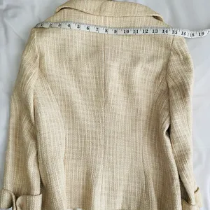White House Black Market Knit Classy Jacket .Size 4. thumbnail 8