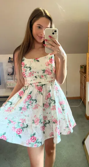 Francesca's Floral Dress thumbnail 1