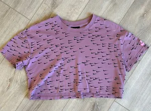 Crop Top T-Shirt thumbnail 1