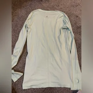 Lululemon Swiftly Tech Long Sleeve thumbnail 3