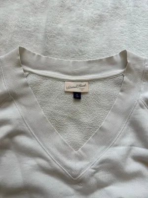 Universal Threads V-Neck Sweatshirt thumbnail 3