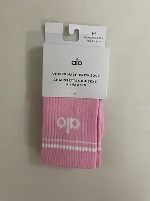 Alo NWT Unisex Half Crew Throwback Socks Sweet Pink White Size M thumbnail 2
