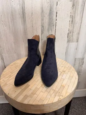 Journee Collection Pointed Toe Block Heel Ankle Booties Womens 8.5 Navy Suede thumbnail 4