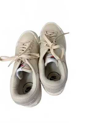 Nike Beige Platform Sneakers with White Swoosh - Size 6.5 thumbnail 4