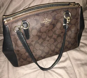 Signature Christie Carryall thumbnail 1