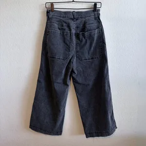 HOLLISTER Black High Rise Cropped Wide Leg Lines Relaxed Denim Jeans Womens 26 thumbnail 3