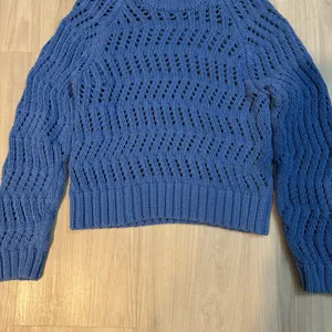 American eagle AE blue crochet Crewneck sweater pullover size medium thumbnail 4