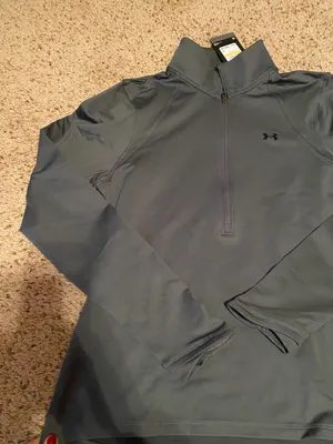 Under Armour Gray Half Zip thumbnail 2