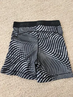 Nike Pro Shorts thumbnail 2