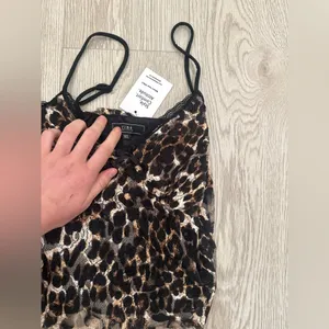 VIBE NWT top Size M thumbnail 2