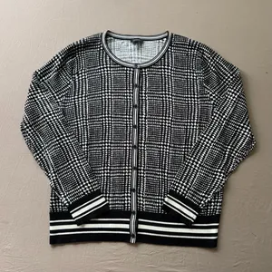 Talbots Houndstooth Glen Plaid CHARMING CARDIGAN thumbnail 2