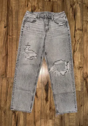 Light gray American eagle jeans thumbnail 1
