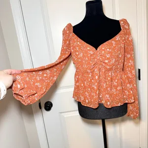 ASTR The Label Rust Floral Plisse Peplum Top Orange Size Large Boho Chic thumbnail 2