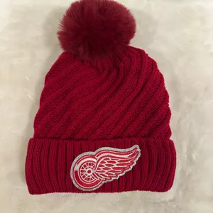 Detroit Redwings glitter logo Red Pom-Pom Knit Beanie hat! thumbnail 6