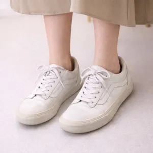 Vans Women's White Sneakers 6.5 thumbnail 2