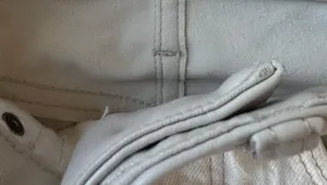 Abercrombie 90s Straight Ultra High Rise Jeans thumbnail 4