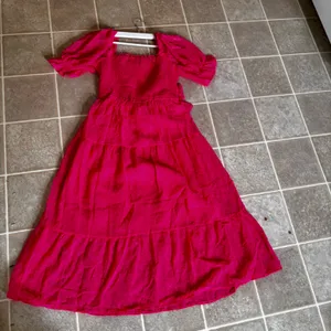 Merokeety Chic Fuchsia Midi Dress for Women thumbnail 6
