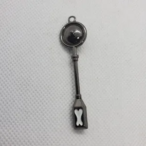 Fairy Tail Caelum Key Pendant Gray thumbnail 3