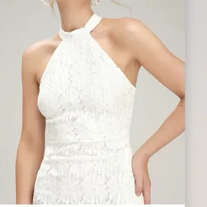 NWT Lulus Song of the Night‎ White Lace Trumpet Hem Halter Dress Size LARGE thumbnail 2
