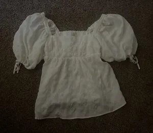 Urban Outfitters Top thumbnail 1