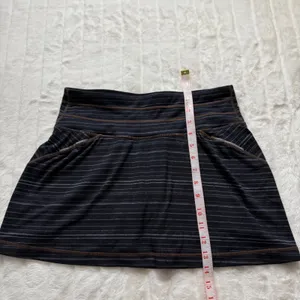 Athleta Black Striped Skort Skirt with Built-In Shorts‎ Activewear Size S thumbnail 7
