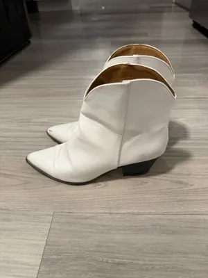 White Faux Leather Ankle Boots Women’s 5.5 SHEIN thumbnail 2