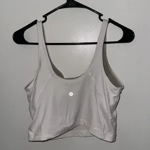 Lululemon White Align Crop Tank in Size 10 thumbnail 9
