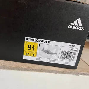 Adidas ULTRABOOST 21 Running Shoes Women’s 9.5 thumbnail 6