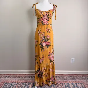 Reformation Jasen Dress Anjelica Yellow Floral Tie Strap Maxi Dress Size 6 thumbnail 3