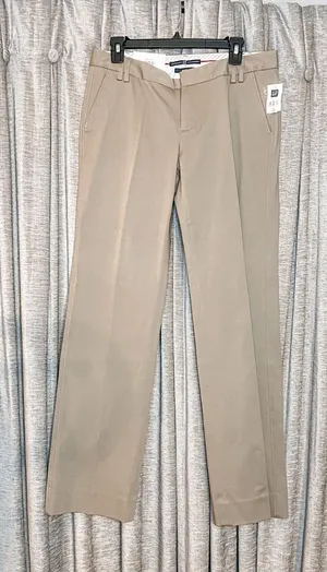 NWT Gap Khaki GapStretch Straight Dress Pants Classic Flat Front Trousers Size 8 thumbnail 1