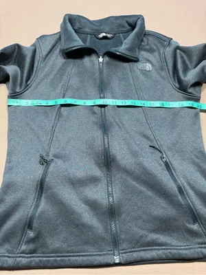 The North Face Women's Skyline Full-Zip Fleece Jacket in Dark Slate Green thumbnail 8