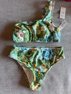 One-Shoulder Cupshe Bikini thumbnail 1