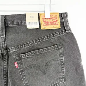 NWT‎ Levi's 501 High Waist Denim Shorts Women's Size 32 Festival Style thumbnail 5