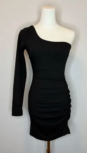 Windsor One-Shoulder Black Ruched Bodycon Dress thumbnail 1