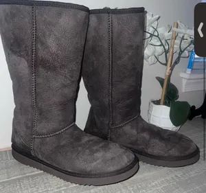 Brown Fur Tall Shoes Size 10 thumbnail 1