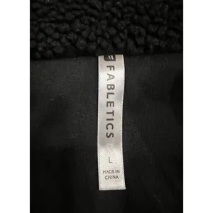 Fabletics Sedona Fleece Vest Black ‎ Polar Fleece Pockets Zip Up Size Large thumbnail 3
