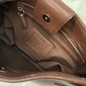 Vintage Coach y2k 2002 Legacy Hobo Mahogany Bag thumbnail 12