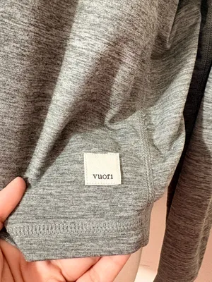 Vuori Crescent Half Zip Pullover Heather Gray Long Sleeve Size S thumbnail 4