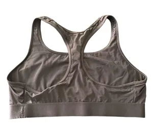 VICTORIAS SECRET-VICTORIAS SPORT-BLACK SPORTS BRA-SIZE XL Black sports bra in new condition, does normt have padding, mesh back. Bust: armpit to armpit 18-20 inches thumbnail 4