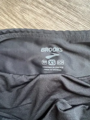 Brooks Women's Black Athletic Running Shorts thumbnail 6