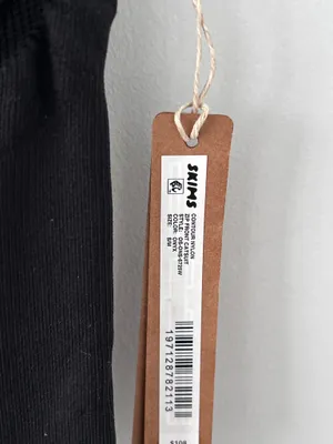 NWT SKIMS CONTOUR NYLON ZIP FRONT CATSUIT ONYX S/M ( Sold Out) thumbnail 6